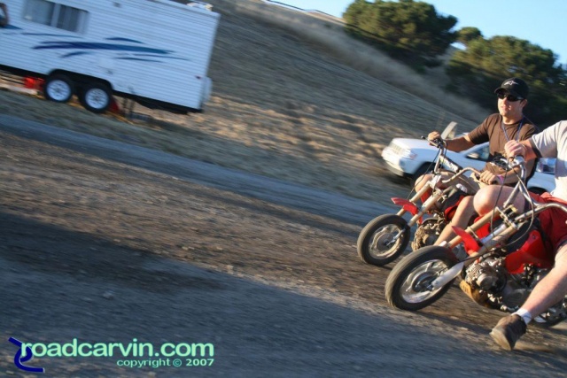 Mini-racers flat trackin' on minibikes (minibike hooligans img_4884.jpg)